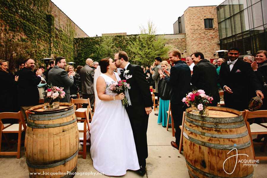 Chicago_Wedding_Photographer_36